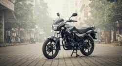 Bajaj Discover 125: मिडिल क्लास के लिए 88km का माइलेज और 125km की स्पीड वाली Bajaj Discover की मार्केट में हुई वापसी